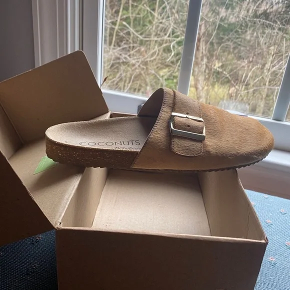 Clogs - Picture 5 of 7